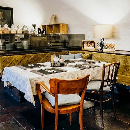 Der Eberhard - Sleep & Dine A9 Exit 133 Guest house 3*