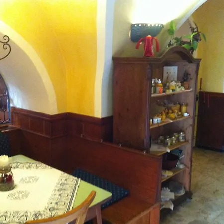 Der Eberhard - Sleep & Dine A9 Exit 133