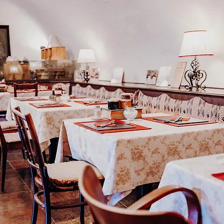 Penzion Der Eberhard - Sleep & Dine A9 Exit 133