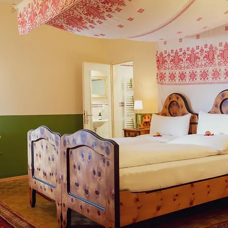 Der Eberhard - Sleep & Dine A9 Exit 133 3* Sankt Michael in Obersteiermark