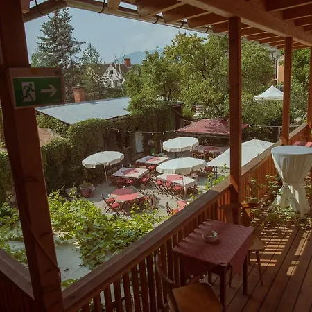 Der Eberhard - Sleep & Dine A9 Exit 133 Casa de hóspedes 3*