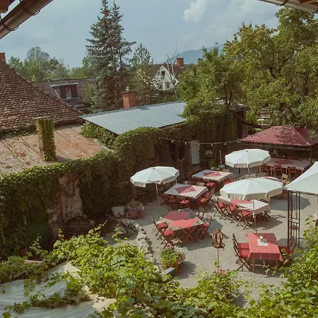 Der Eberhard - Sleep & Dine A9 Exit 133 3* Sankt Michael in Obersteiermark