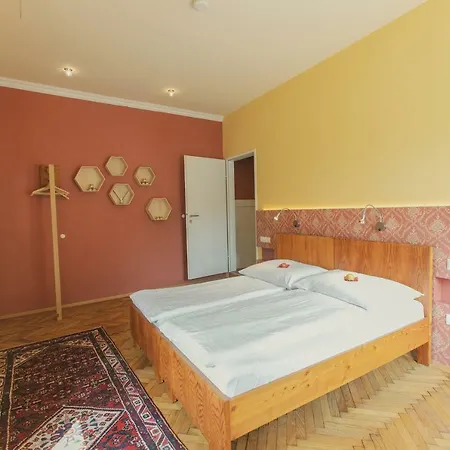 Der Eberhard - Wohnen & Essen Bei Ilse 3*