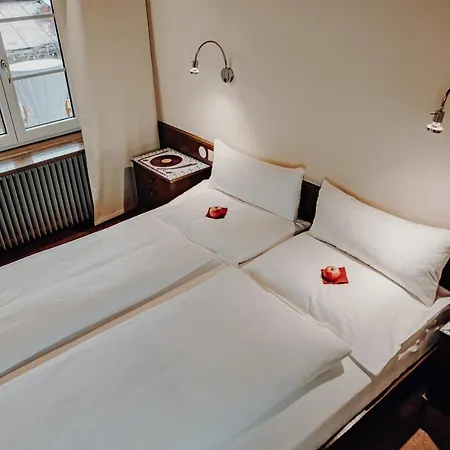 Der Eberhard - Sleep & Dine A9 Exit 133 3* Sankt Michael in Obersteiermark
