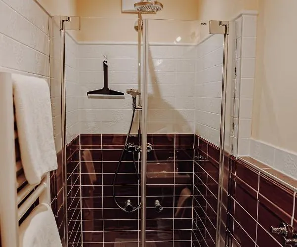 Der Eberhard - Sleep & Dine A9 Exit 133 Гостевой дом Санкт-Михель-ин-Оберстайермарк