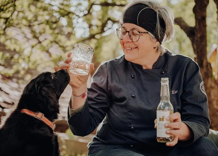 Der Eberhard - Sleep & Dine A9 Exit 133