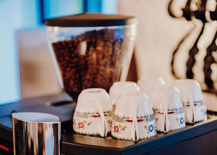 Der Eberhard - Sleep & Dine A9 Exit 133 3*