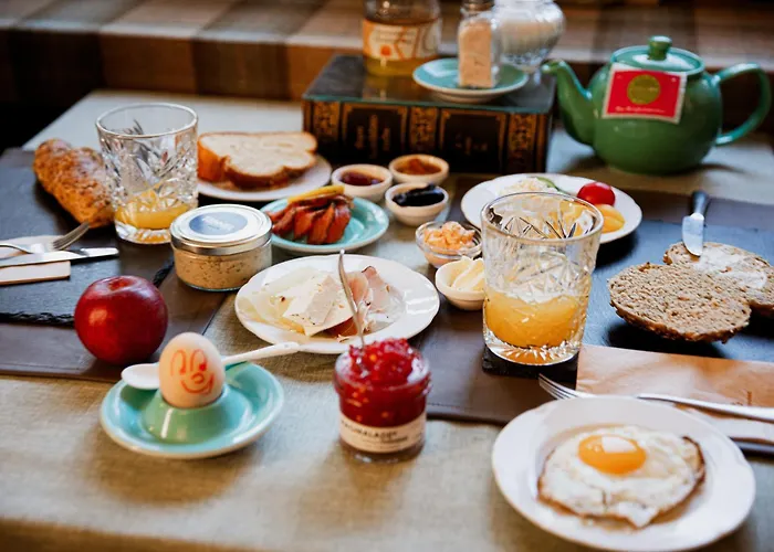 Der Eberhard - Sleep & Dine A9 Exit 133 3* Sankt Michael in Obersteiermark