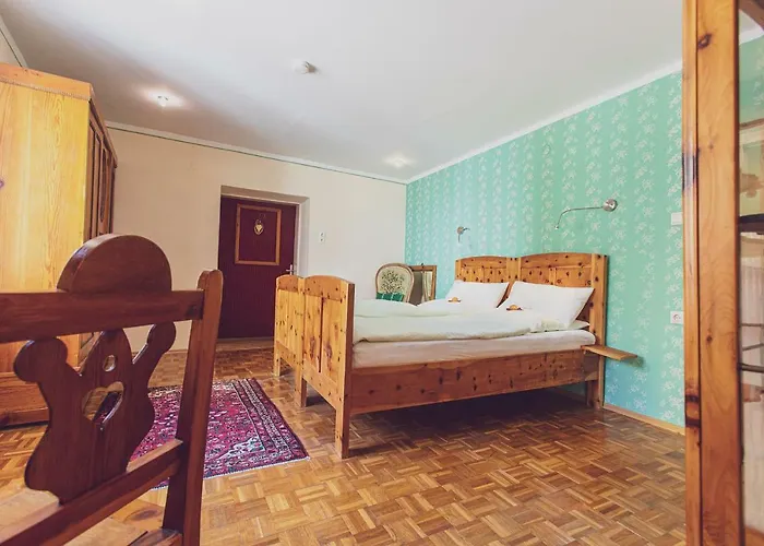 Affittacamere Der Eberhard - Sleep & Dine A9 Exit 133 3*